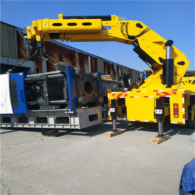 三都 大吨位折臂吊出租费用解析：一小时租赁多少钱