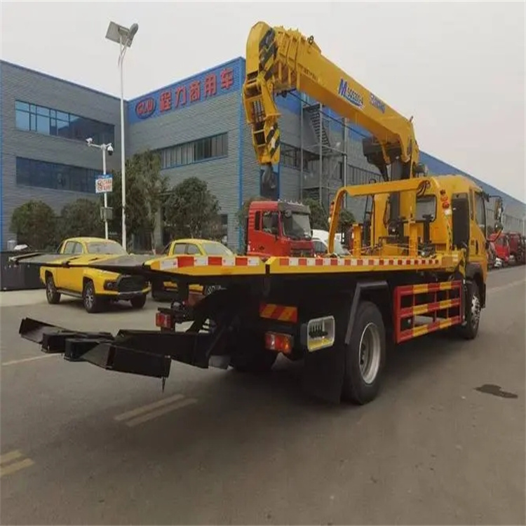 三都附近小随车吊出租电话，轻松解决搬运烦恼